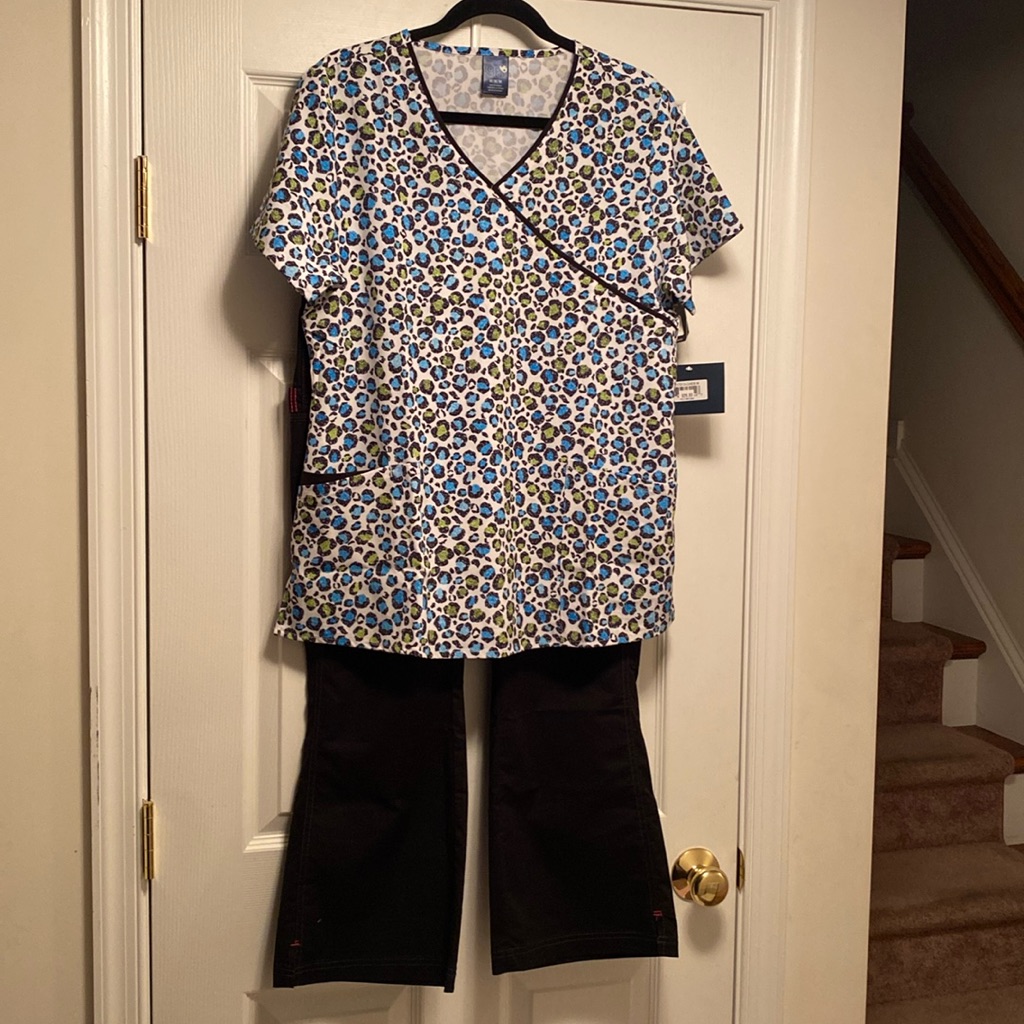 Brand New Scrub Set